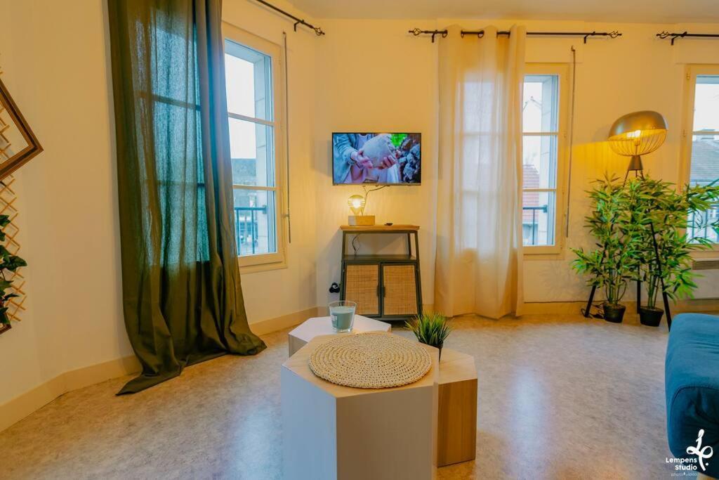 Appartement Romance Florale Troyes Eksteriør bilde
