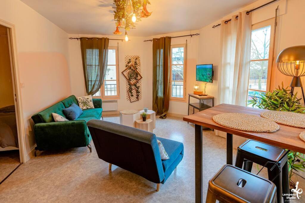 Appartement Romance Florale Troyes Eksteriør bilde